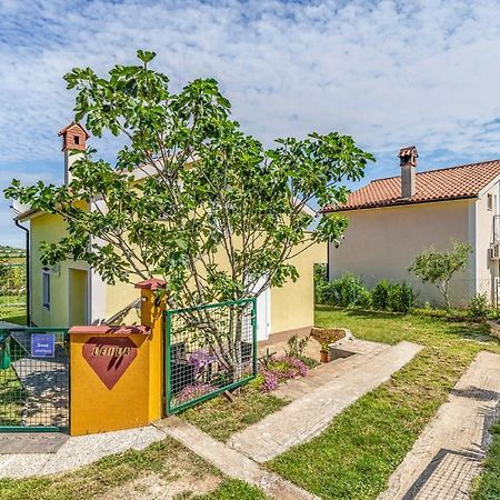 Vila Leila メドゥリン エクステリア 写真